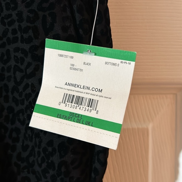 NWT Anne Klein slim ankle pants size large - Picture 3 of 9